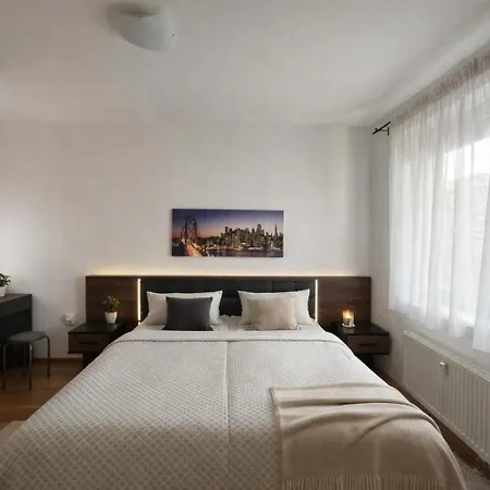 Lägenhet Sky View Family For 6 - Free Parking Bratislava